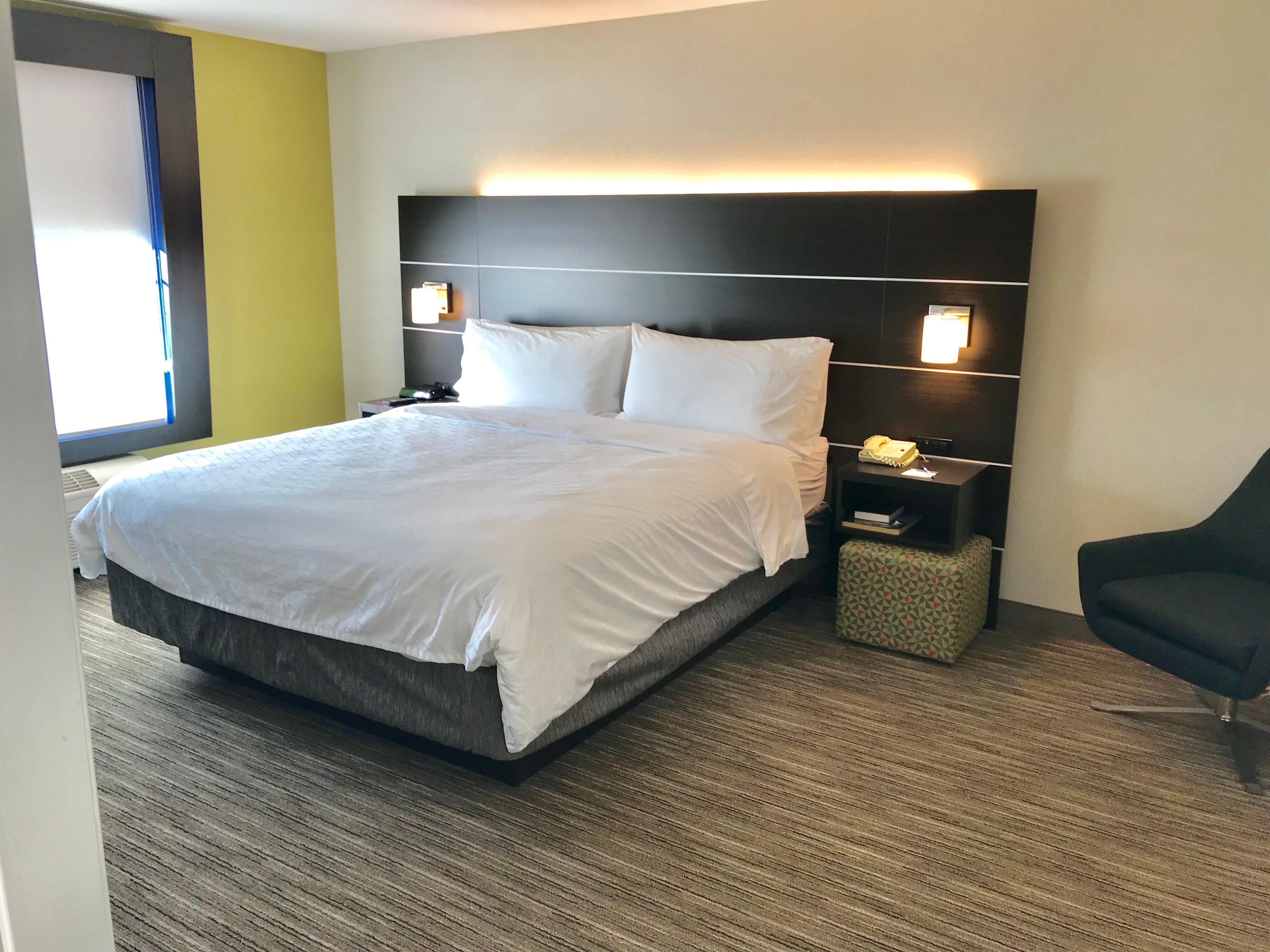 Holiday Inn Express & Suites Tracy By Ihg Exterior foto