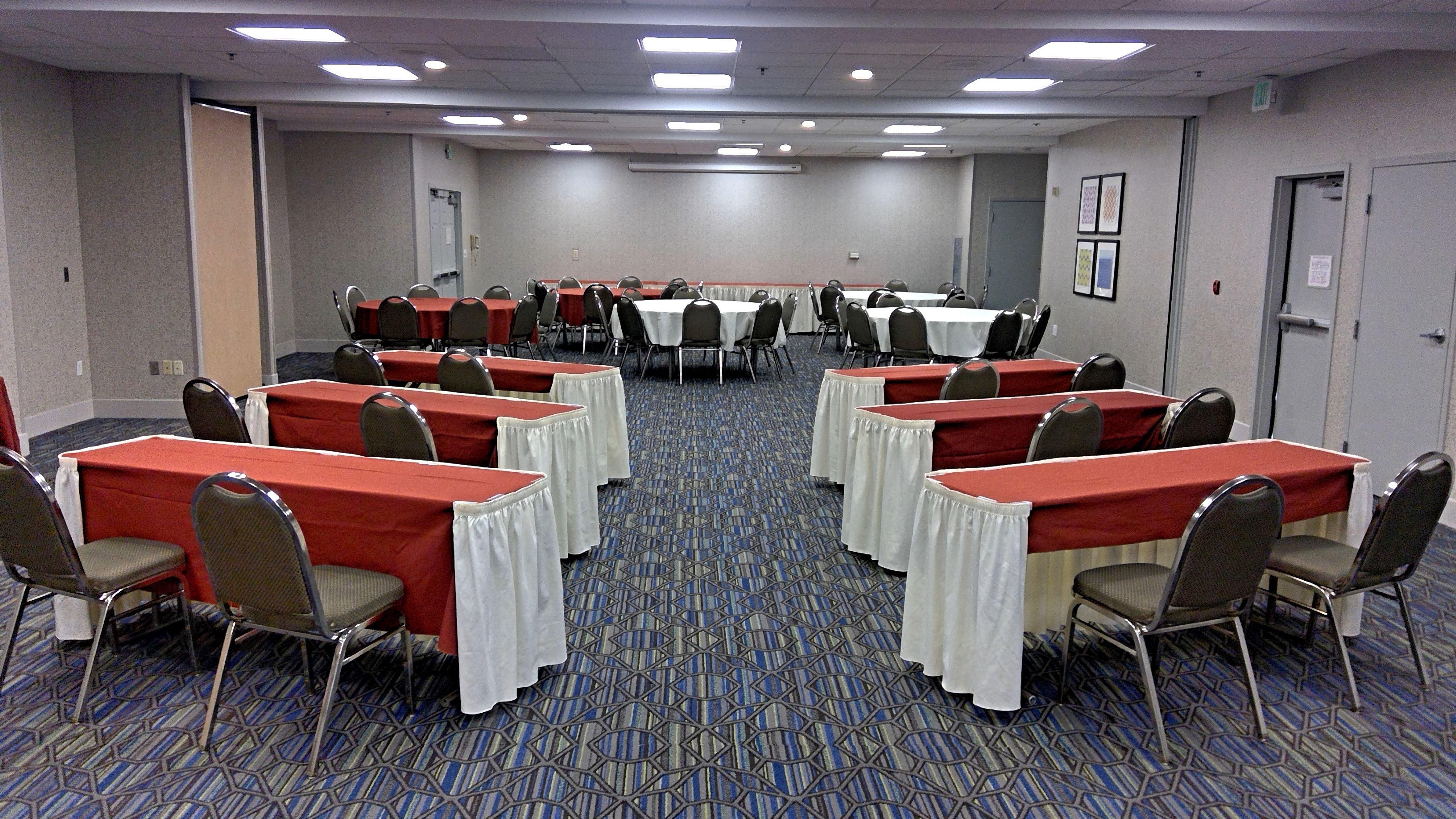 Holiday Inn Express & Suites Tracy By Ihg Exterior foto