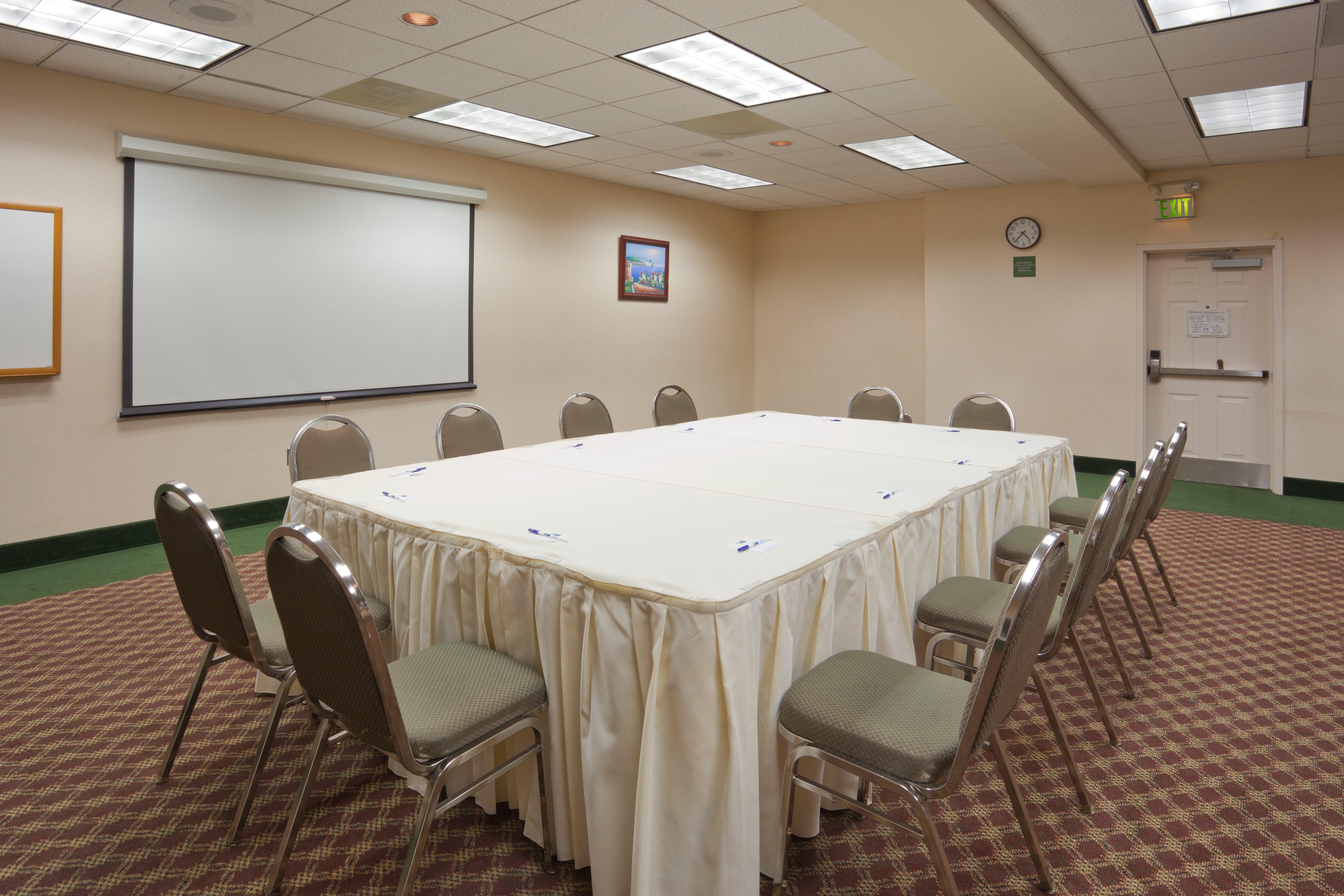 Holiday Inn Express & Suites Tracy By Ihg Exterior foto