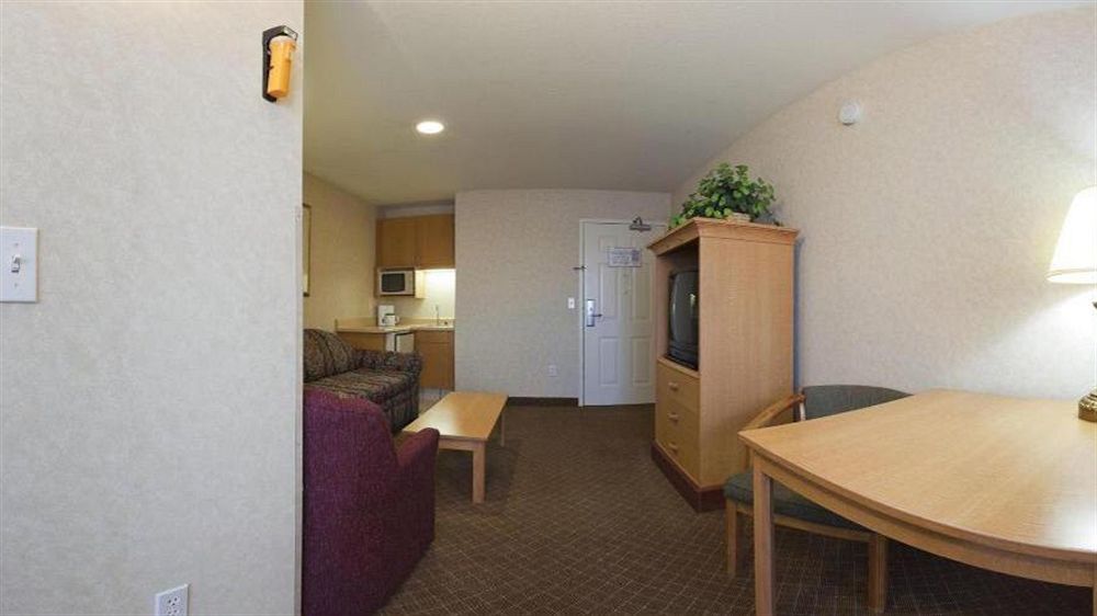 Holiday Inn Express & Suites Tracy By Ihg Exterior foto